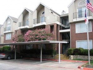 Highland House Condos Apartment Parking Area