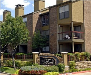 The Falls At Highpoint Apartment Building View