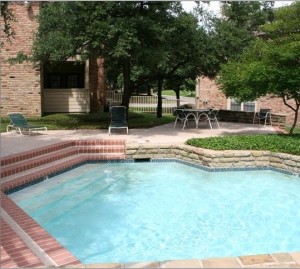 Berry Trail Condominiums Apartment Pool Area.