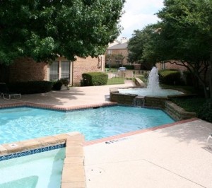 Berry Trail Condominiums Apartment Pool Area