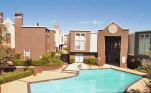Biltmore Apartment Pool View