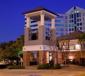 Carriage Homes of Signature Place Apartment Main View