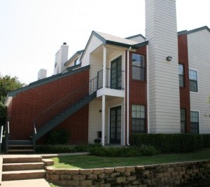 Crossings on Marsh Apartment Building View