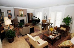 Drexel Park Hollow Apartment Common Area.