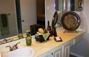 Fairways of Bent Tree Apartment Bathroom