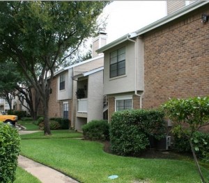 Fairways of Bent Tree Apartment Building View