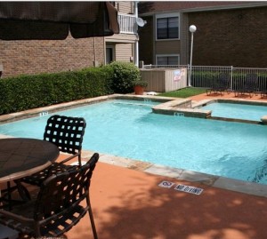 Fairways of Bent Tree Apartment Pool Area