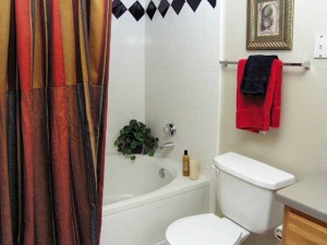 Gates de Provence Apartments Washroom