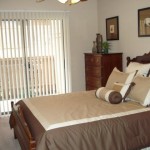 London Park Apartment Bed Room