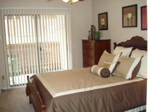 London Park Apartment Bed Room