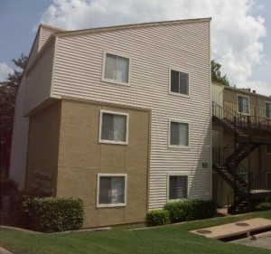 Oak Run Apartment Building Area Area