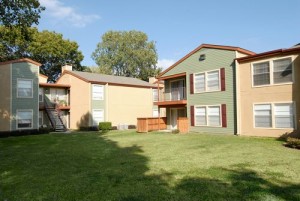 Preston Creek Apartment Exteriors