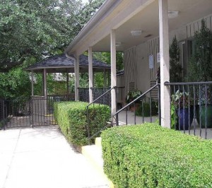 Preston Del Norte Apartment Entrance
