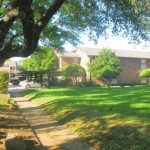 Preston Park Apartment Garden Area