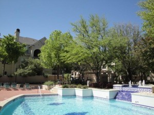 St. Moritz Apartment Pool