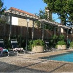 Ventana Apartment Pool Area
