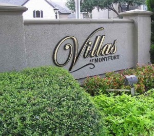 Villas at Montfort Apartment Community Sign