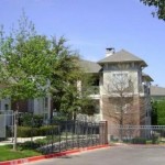 Kingsgate Apartment Entrance