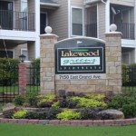 Lakewood Greens Apartment Signage