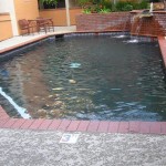 Lincoln Court Apartment Pool