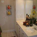 Manchester State Thomas Apartment Bathroom