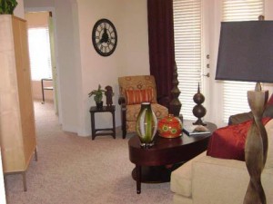 Manchester State Thomas Apartment Living Room