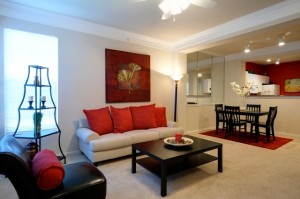 Marquis on Gaston Apartment Family Room